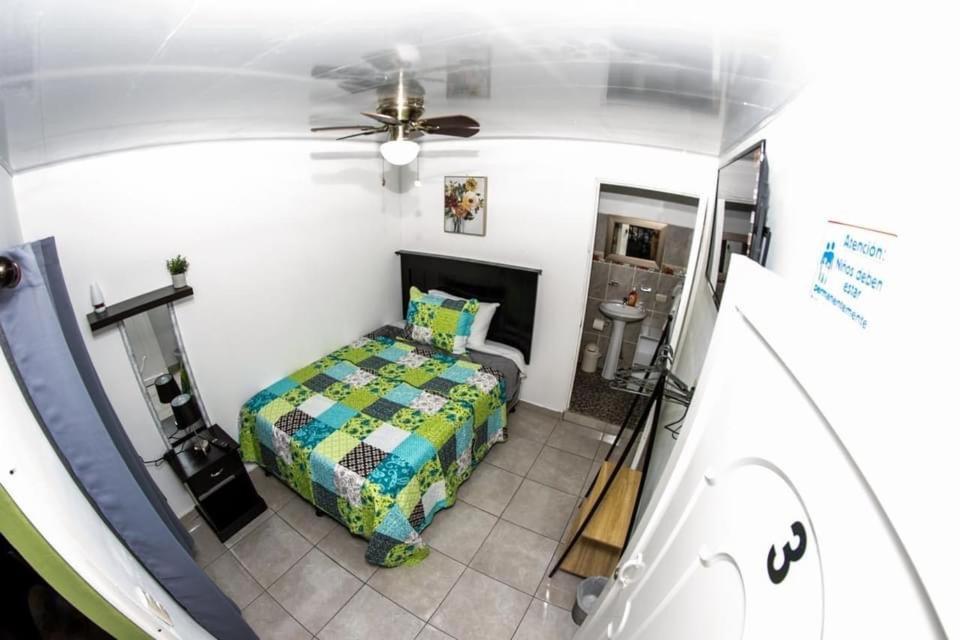 Hostal Jasmin Берлін Екстер'єр фото