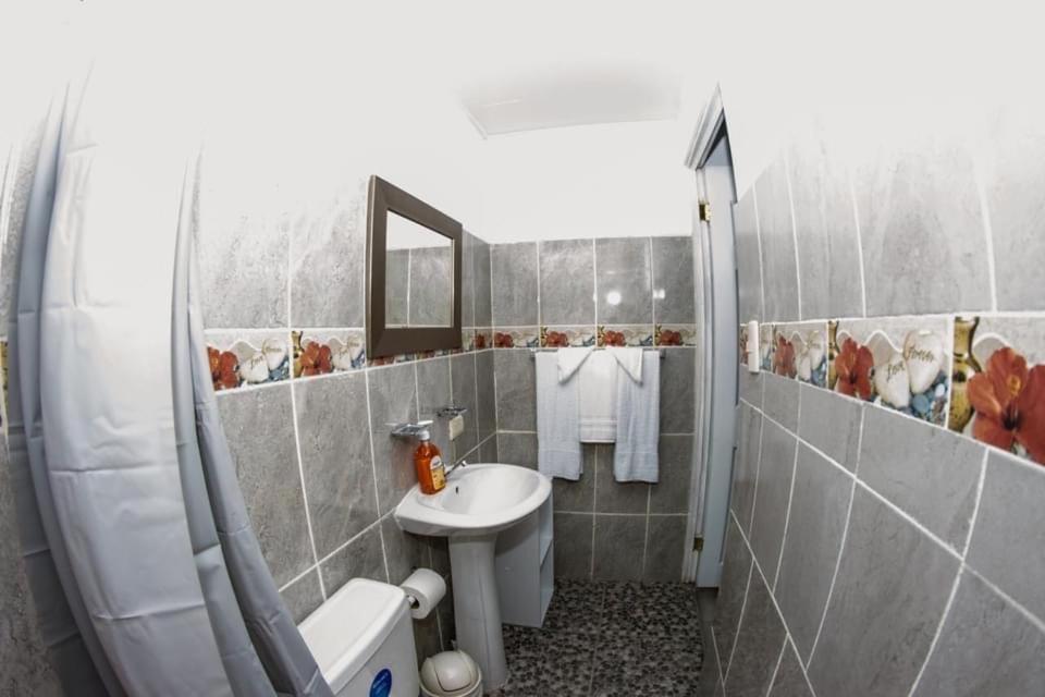 Hostal Jasmin Берлін Екстер'єр фото
